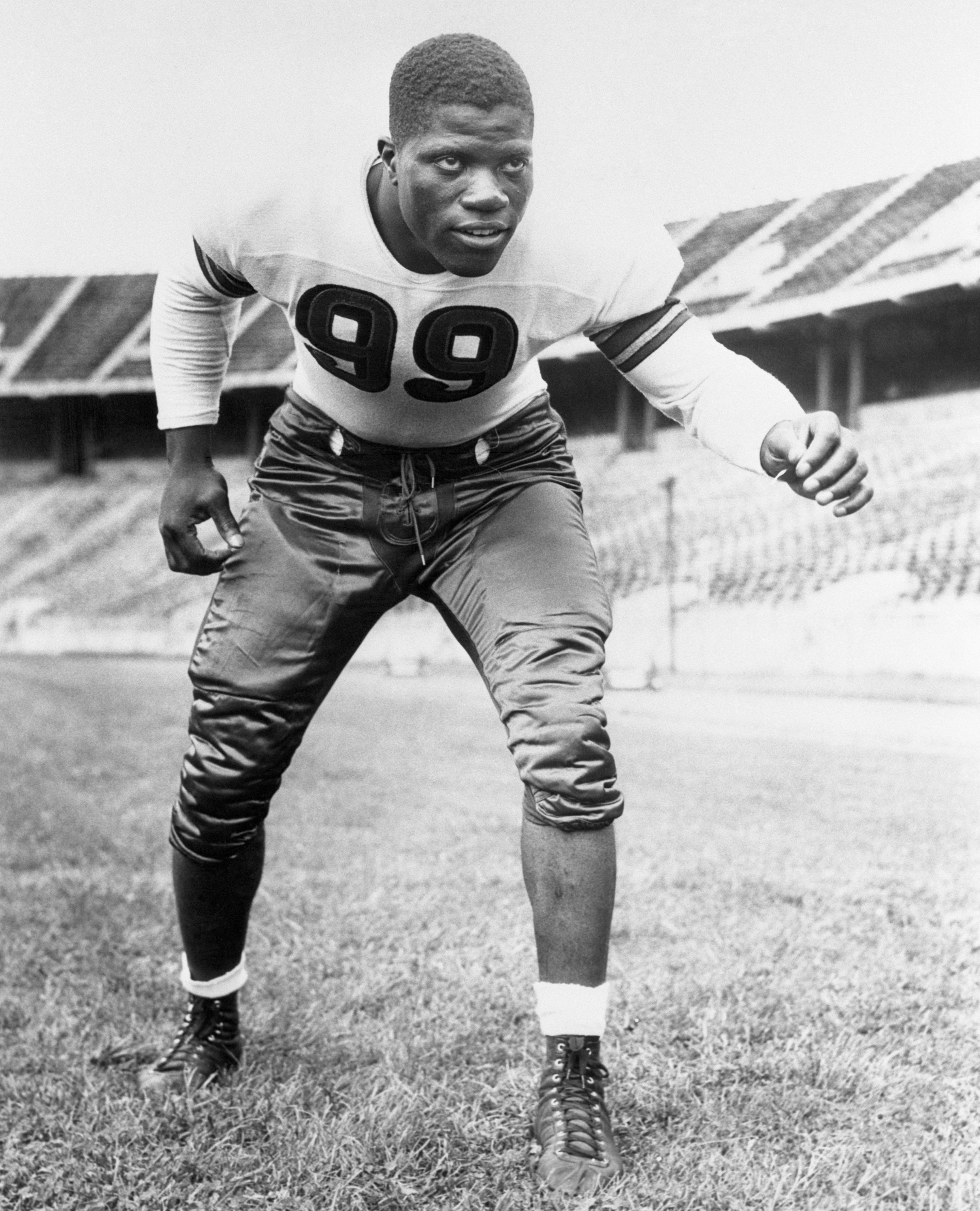 American football player Bill Willis