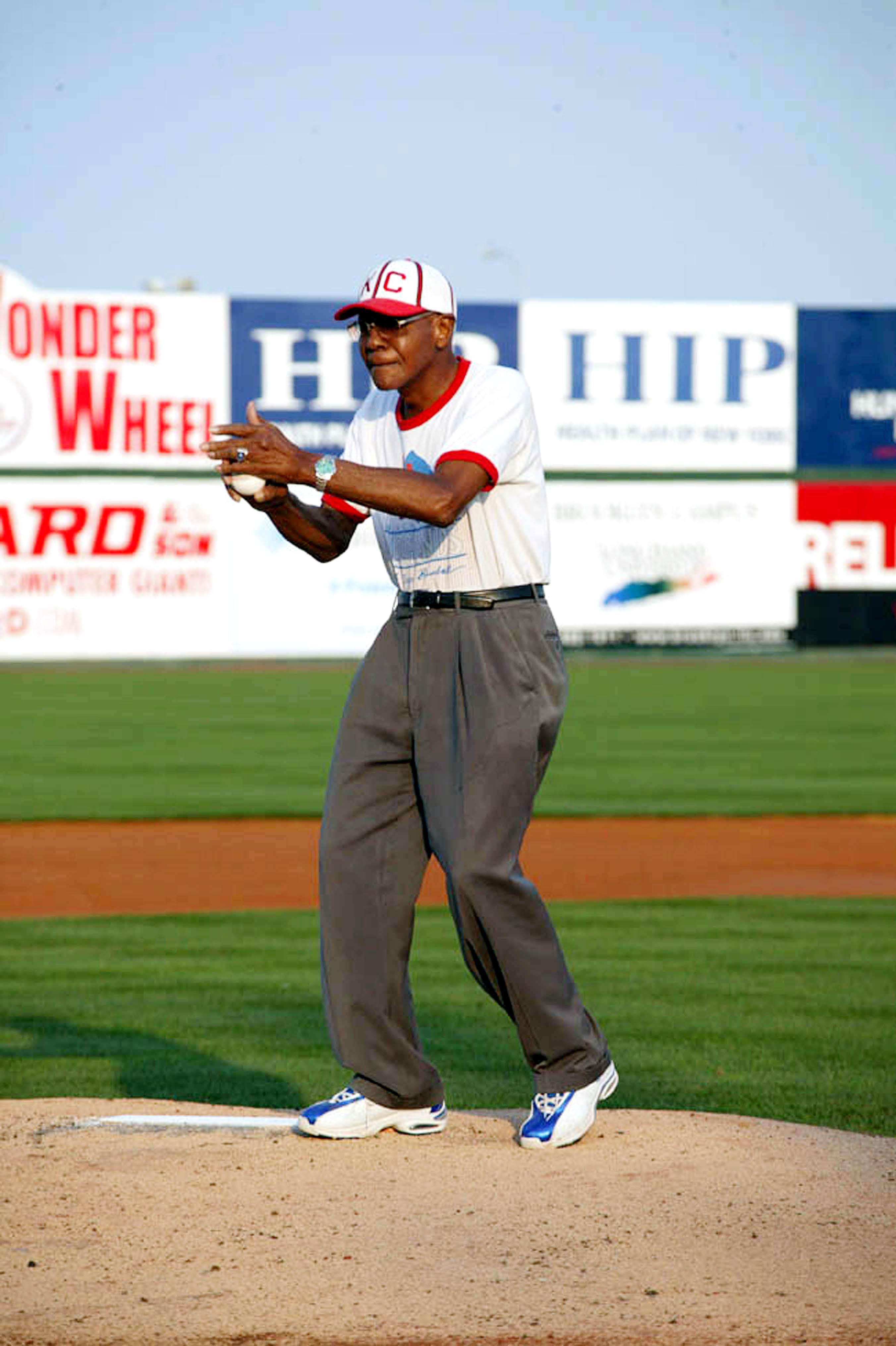 American baseball manager Buck O'Neil