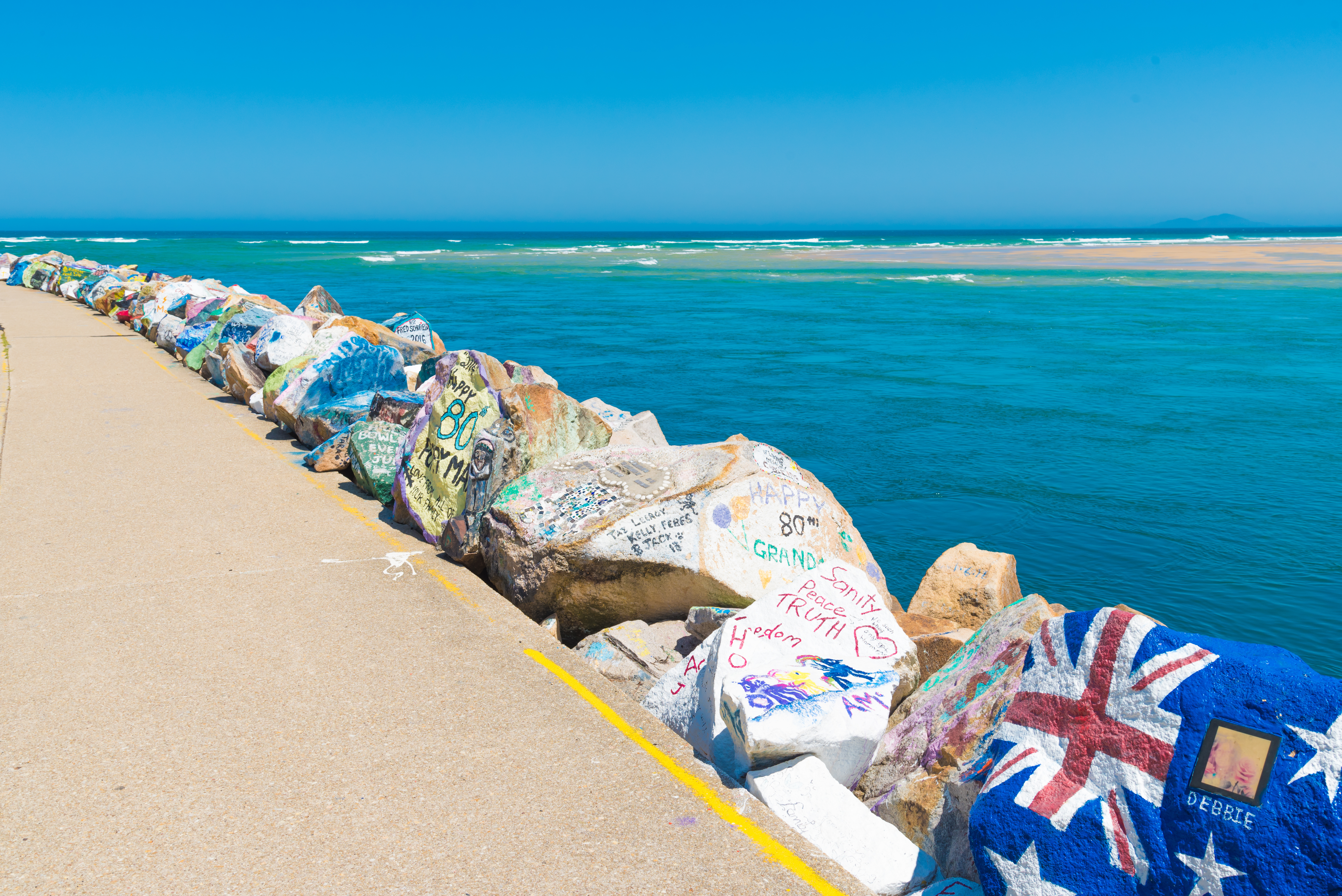 The V-Wall at Nambucca Heads