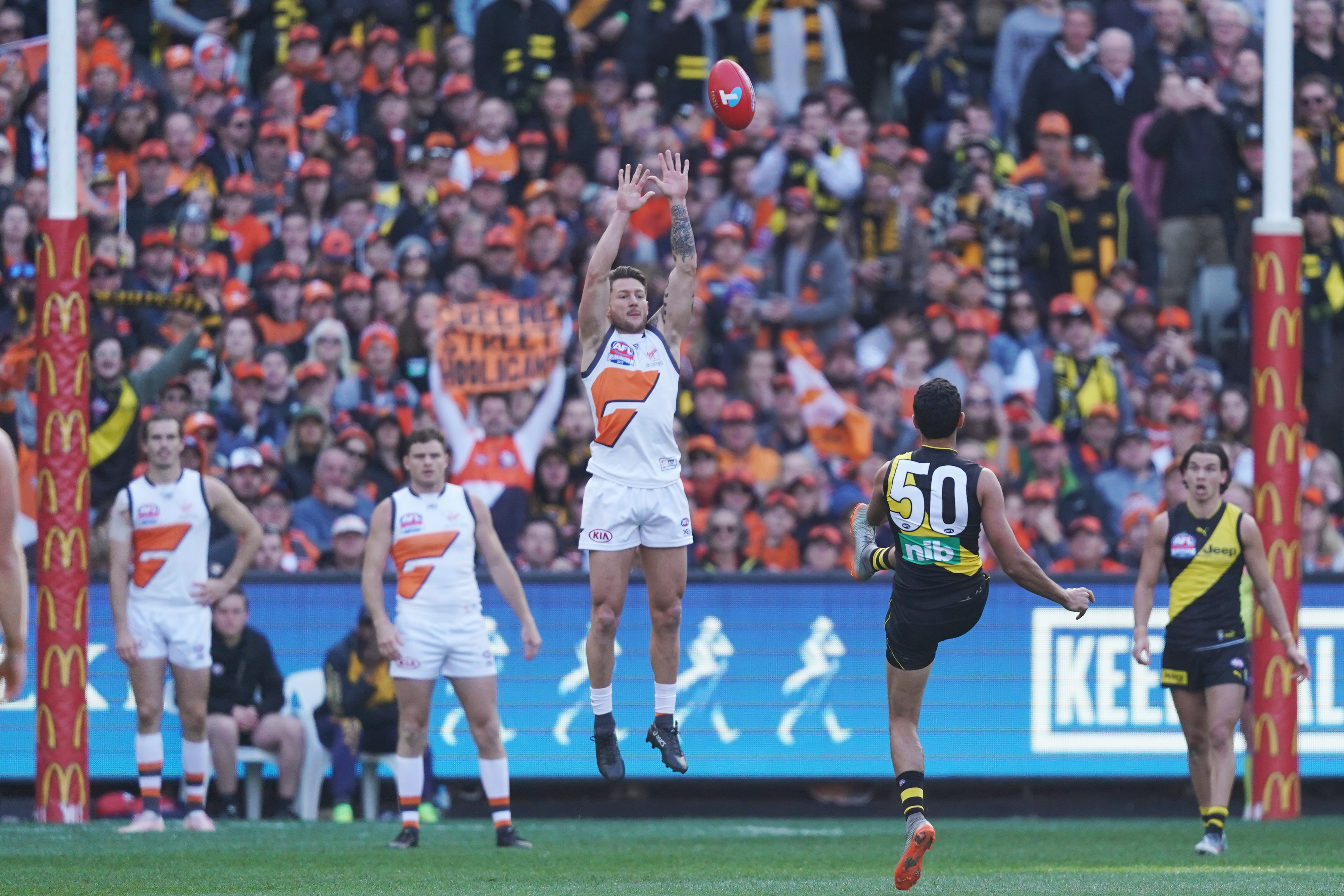 Scoring in Australian Rules football