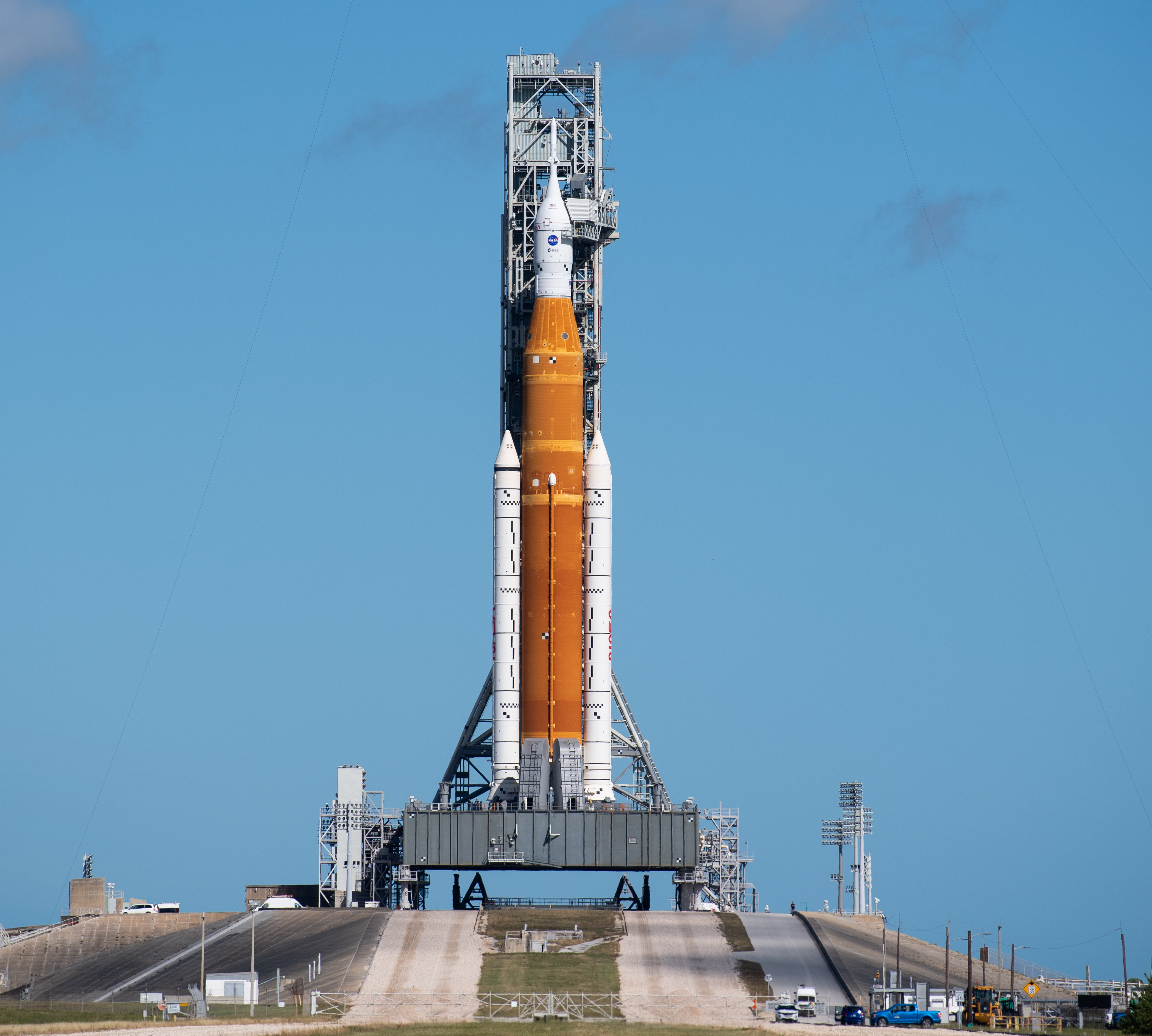 Space Launch System (SLS) rocket