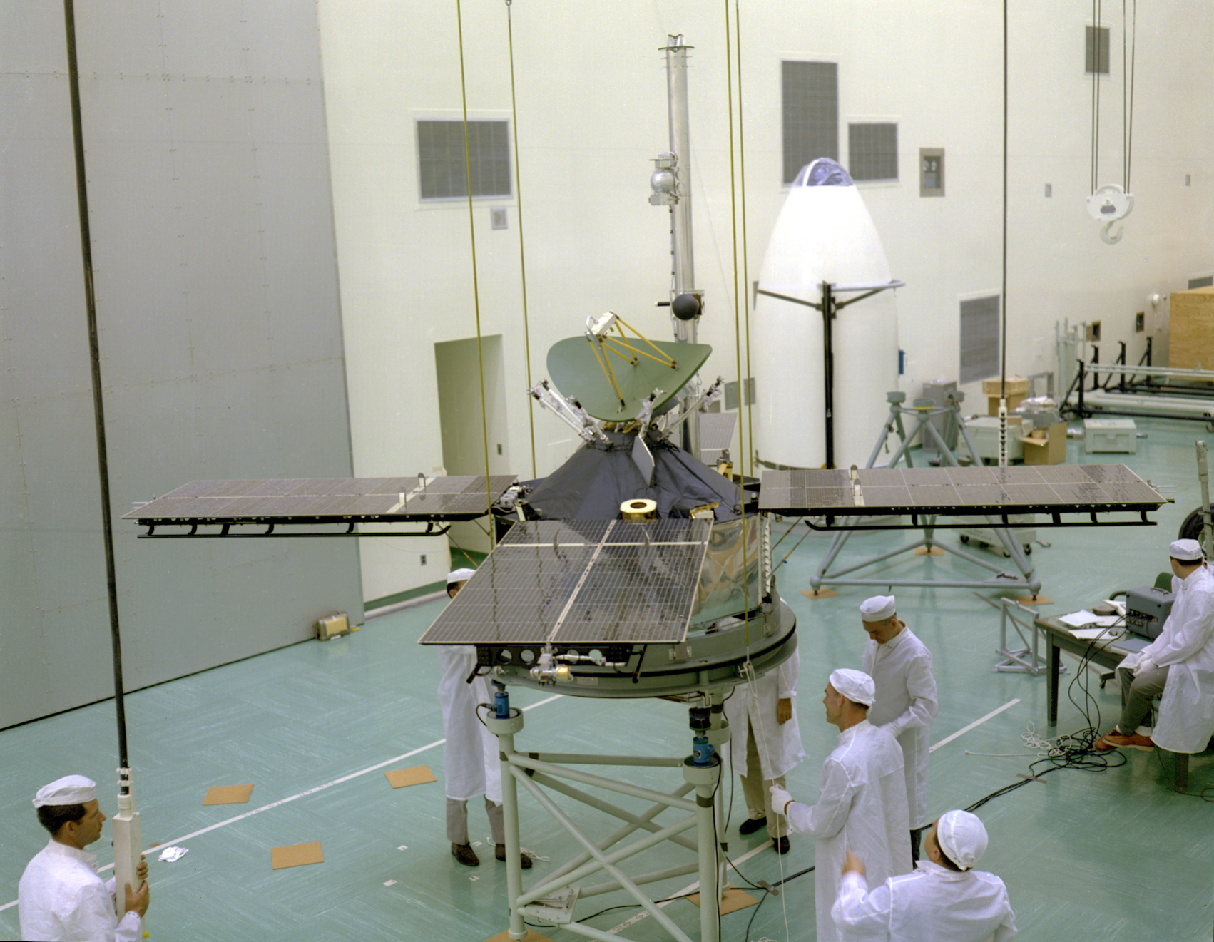 Technicians conduct prelaunch tests on Mariner 4