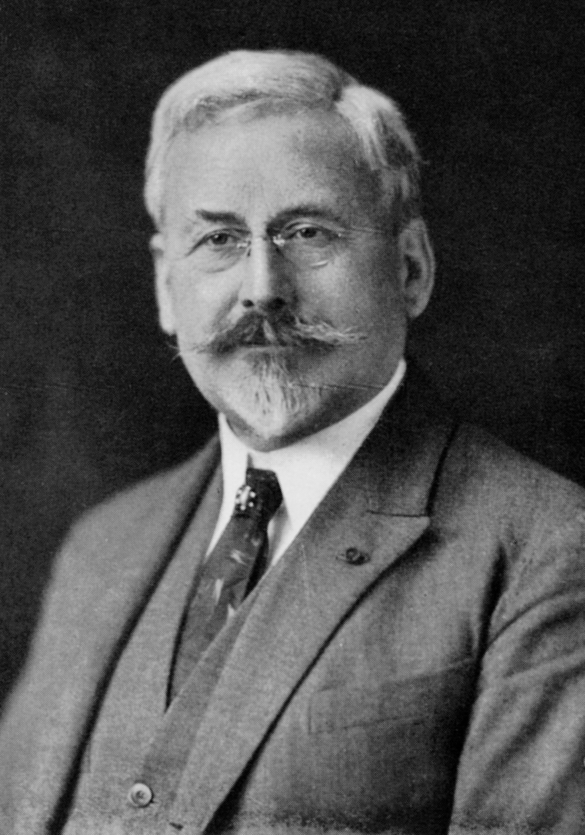 Charles Edouard Guillaume, winner of the 1920 Nobel Prize in physics