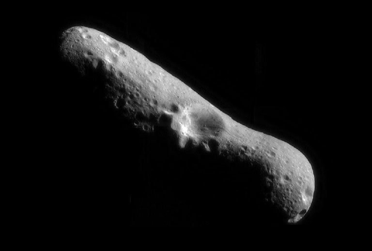 The asteroid Eros photographed from orbit