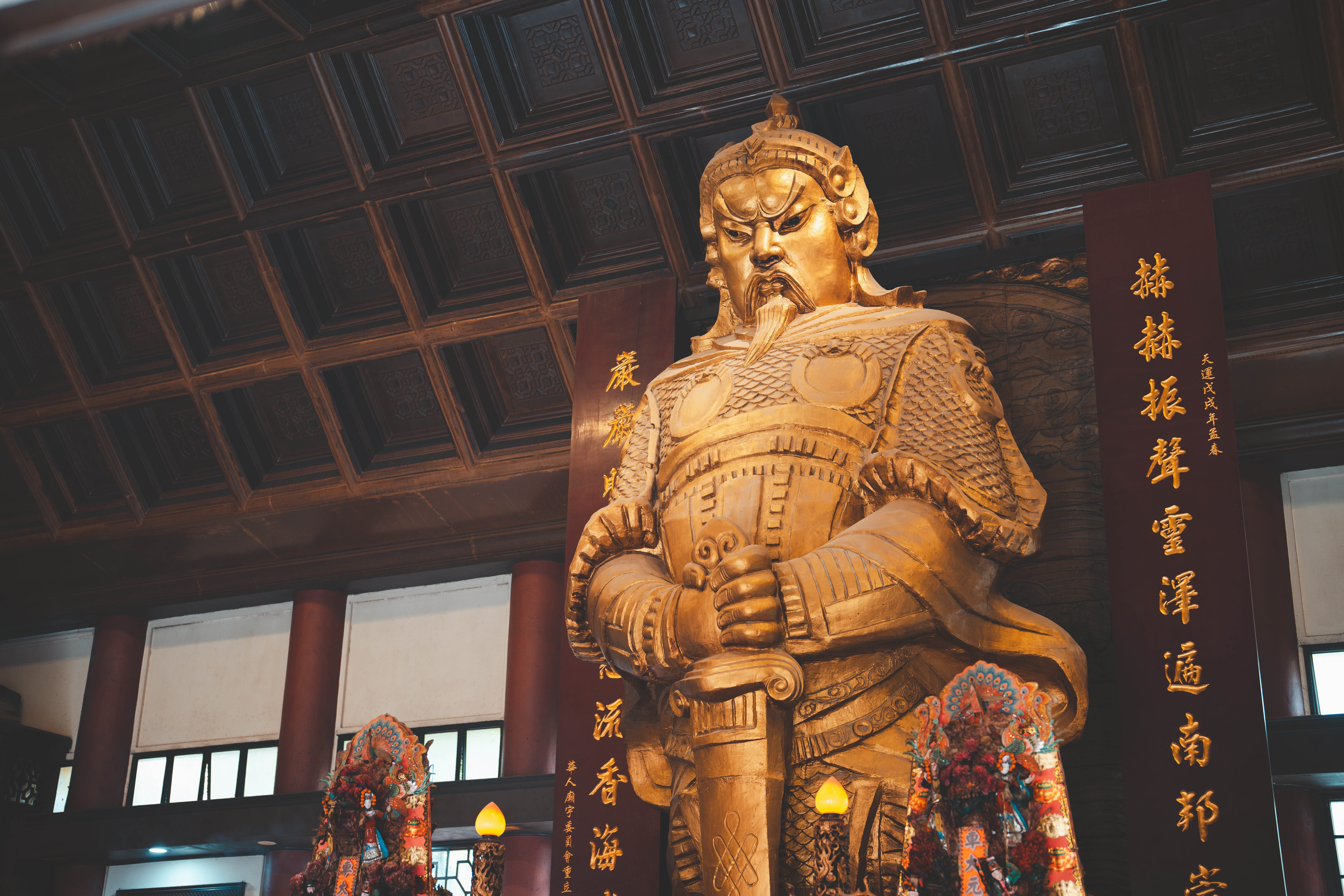 Statue of Che Kung in Hong Kong